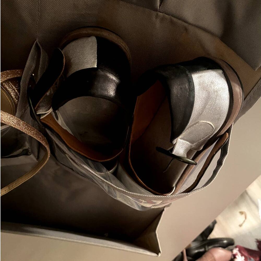 P. Monjo Silver and Black Leather Buckle Sandals Made in Spain Size 7